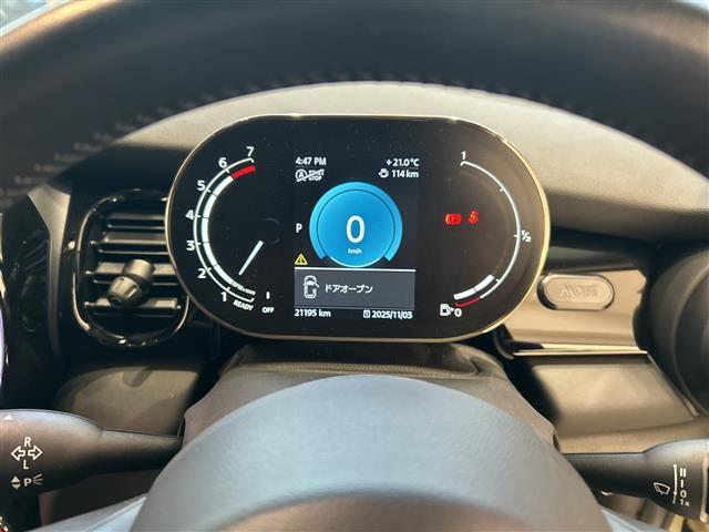 MINI クーパー クラシック・トリム インテリジェントセーフティ 純正メーカーナビ BT/USB/アップルカープレイ バックカメラ レーダークルーズコントロール LEDヘッドライト ハーフレザーシート(3枚目)