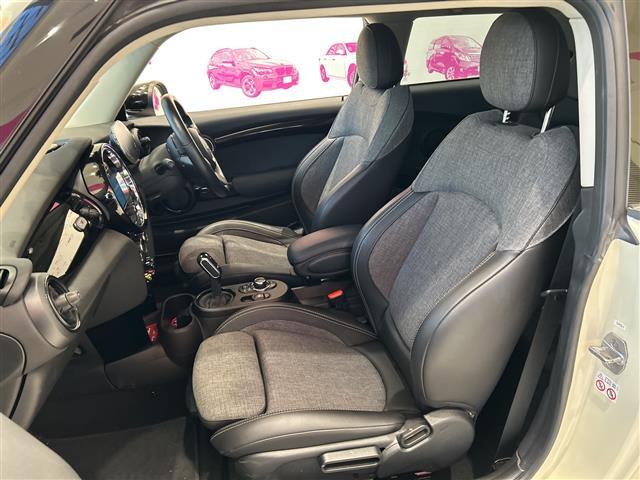 MINI クーパー クラシック・トリム インテリジェントセーフティ 純正メーカーナビ BT/USB/アップルカープレイ バックカメラ レーダークルーズコントロール LEDヘッドライト ハーフレザーシート(12枚目)