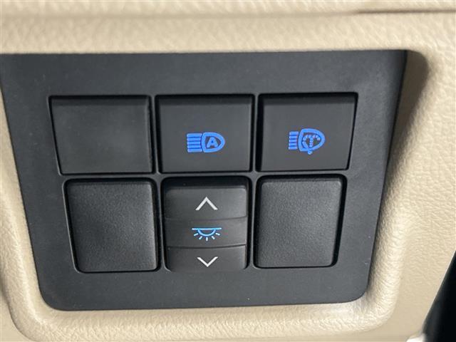 ランドクルーザープラド TX Lパッケージ マットブラックエディション トヨタセーフティセンス メーカーナビ BT/USB/フルセグ 全方位カメラ レーダークルーズコントロール LEDヘッドライト レザーシート シートヒーター エアシート(14枚目)