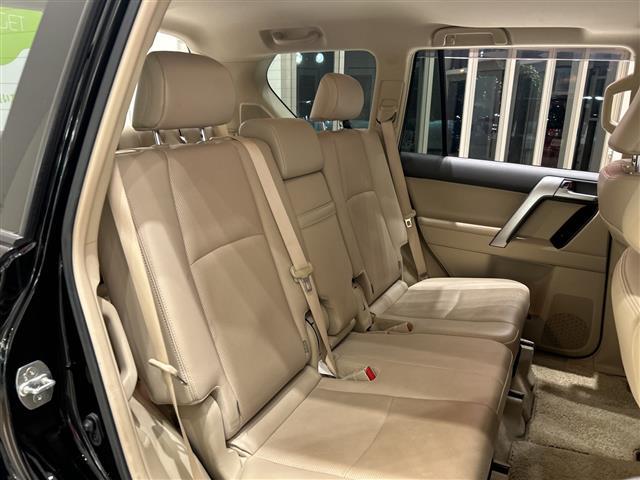 ランドクルーザープラド TX Lパッケージ マットブラックエディション トヨタセーフティセンス メーカーナビ BT/USB/フルセグ 全方位カメラ レーダークルーズコントロール LEDヘッドライト レザーシート シートヒーター エアシート(24枚目)