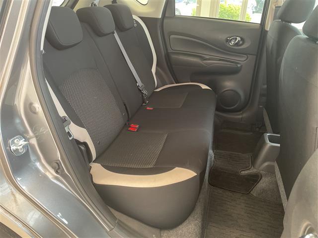 ノート ｅ－パワー　Ｘ　エマージェンシーブレーキ　純正メモリナビ（ＣＤ／ＤＶＤ／ＢＴ／フルセグ）　ステアリングスイッチ　ＥＴＣ（21枚目）