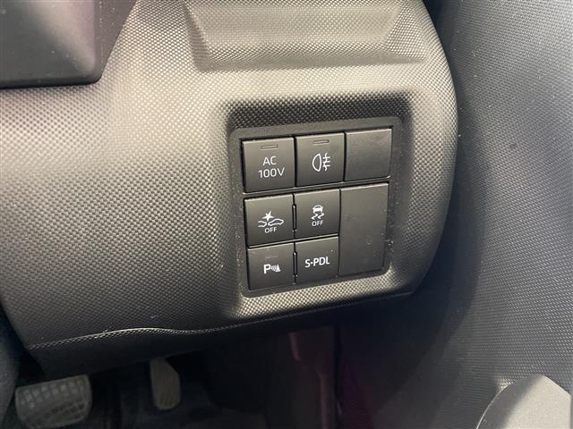 ロッキー プレミアムＧ　ＨＥＶ　スマートアシスト　９インチメモリナビ　バックカメラ　レーダークルーズコントロール　ＬＥＤオート　ハーフレザーシート　シートヒーター　純正１７インチアルミホイール　ステアリングスイッチ　純正ＥＴＣ（15枚目）