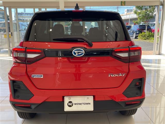 ロッキー プレミアムＧ　ＨＥＶ　スマートアシスト　９インチメモリナビ　バックカメラ　レーダークルーズコントロール　ＬＥＤオート　ハーフレザーシート　シートヒーター　純正１７インチアルミホイール　ステアリングスイッチ　純正ＥＴＣ（40枚目）