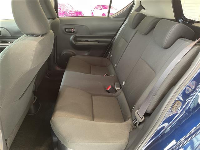 アクア Ｓスタイルブラック　トヨタセーフティーセンス　８インチメモリナビ（ＣＤ／ＤＶＤ／ＢＴ／フルセグ）　バックカメラ　ＬＥＤオートライト　純正１５インチアルミホイール　ＥＴＣ（14枚目）