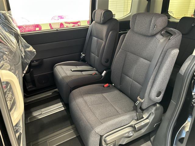 ステップワゴン e:HEVエアー EX ホンダセンシング 15.6インチ純正フリップダウンモニター 11.4インチ純正ナビ バックカメラ レーダークルーズコントロール 両側パワースライドドア パワーバックドア LEDオートライト(14枚目)
