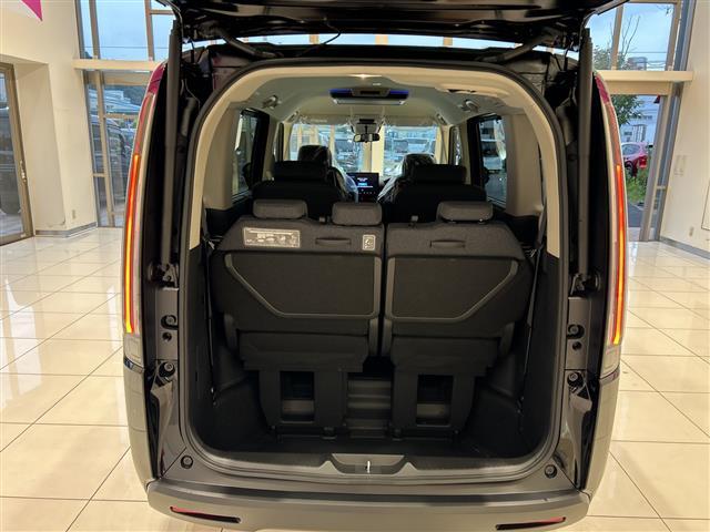 ステップワゴン e:HEVエアー EX ホンダセンシング 15.6インチ純正フリップダウンモニター 11.4インチ純正ナビ バックカメラ レーダークルーズコントロール 両側パワースライドドア パワーバックドア LEDオートライト(30枚目)