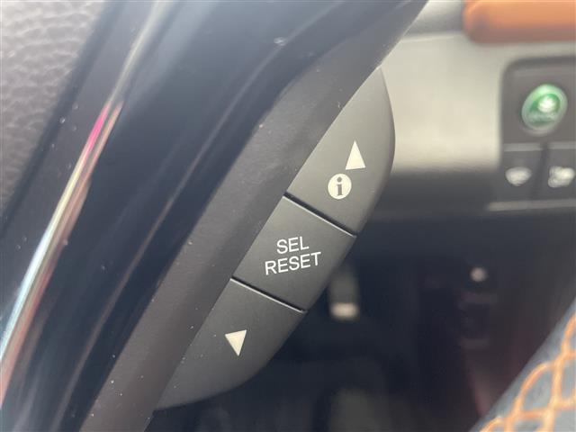 ヴェゼル ハイブリッドＺ・ホンダセンシング　ホンダセンシング　純正ナビ　フルセグＴＶ　バックカメラ　アダプティブクルーズコントロール　ＬＥＤ　ハーフレザー　パワーシート　シートヒーター　純正１７インチＡＷ　パドルシフト　ＥＴＣ　禁煙車（37枚目）