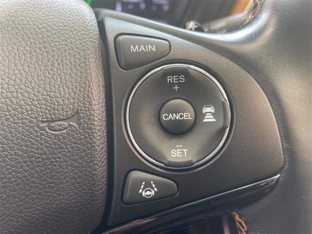 ヴェゼル ハイブリッドＺ・ホンダセンシング　ホンダセンシング　純正ナビ　フルセグＴＶ　バックカメラ　アダプティブクルーズコントロール　ＬＥＤ　ハーフレザー　パワーシート　シートヒーター　純正１７インチＡＷ　パドルシフト　ＥＴＣ　禁煙車（38枚目）