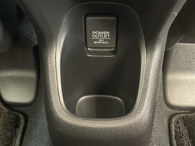 ヴェゼル ハイブリッドＺ・ホンダセンシング　ホンダセンシング　純正ナビ　フルセグＴＶ　バックカメラ　アダプティブクルーズコントロール　ＬＥＤ　ハーフレザー　パワーシート　シートヒーター　純正１７インチＡＷ　パドルシフト　ＥＴＣ　禁煙車（40枚目）