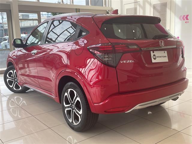 ヴェゼル ハイブリッドＺ・ホンダセンシング　ホンダセンシング　純正ナビ　フルセグＴＶ　バックカメラ　アダプティブクルーズコントロール　ＬＥＤ　ハーフレザー　パワーシート　シートヒーター　純正１７インチＡＷ　パドルシフト　ＥＴＣ　禁煙車（43枚目）