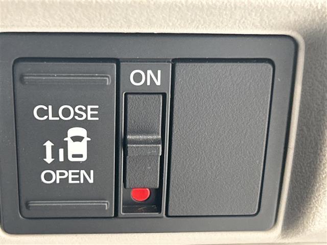 N-BOX ベースグレード ホンダセンシング 純正ナビ フルセグTV バックカメラ 片側パワースライドドア アダプティブクルーズコントロール LED プッシュスタート ETC 禁煙車(8枚目)