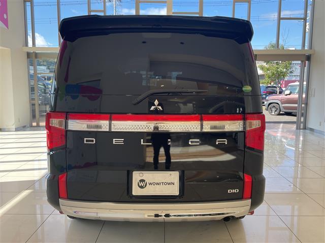 デリカＤ：５ Ｇ　パワーパッケージ　三菱ｅ－Ａｓｓｉｓｔ　フリップダウンモニター　純正メモリナビ　全方位カメラ　両側電動ドア　パワーバックドア　オートクルーズコントロール　ＬＥＤ　シートヒーター　ブラインドスポットモニター　ＥＴＣ（20枚目）