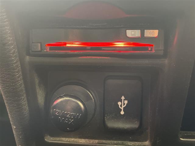 デリカＤ：５ Ｇ　パワーパッケージ　三菱ｅ－Ａｓｓｉｓｔ　フリップダウンモニター　純正メモリナビ　全方位カメラ　両側電動ドア　パワーバックドア　オートクルーズコントロール　ＬＥＤ　シートヒーター　ブラインドスポットモニター　ＥＴＣ（28枚目）