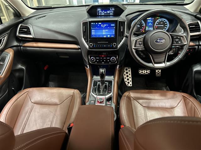 フォレスター アドバンス　アイサイト　純正８インチメーカーナビ　ＣＤ／ＤＶＤ／ＢＴ／ＵＳＢ／フルセグ　バックカメラ　サイドカメラ　パワーバックドア　レーダークルーズコントロール　レーンキープアシスト　ＬＥＤ（2枚目）