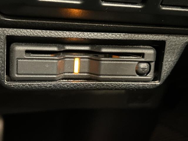 フォレスター アドバンス　アイサイト　純正８インチメーカーナビ　ＣＤ／ＤＶＤ／ＢＴ／ＵＳＢ／フルセグ　バックカメラ　サイドカメラ　パワーバックドア　レーダークルーズコントロール　レーンキープアシスト　ＬＥＤ（37枚目）