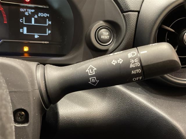 ＢＲＺ Ｒ　アイサイト☆フローティングディスプレイオーディオ　ＢＴ／ＵＳＢ　デジタルインナーミラー　レーダークルーズコントロール　ＬＥＤヘッドライト　シートヒーター　純正１７インチアルミホイール（12枚目）