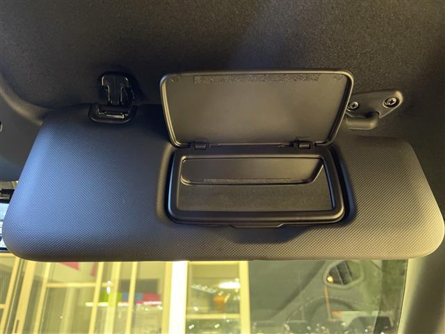 ＢＲＺ Ｒ　アイサイト☆フローティングディスプレイオーディオ　ＢＴ／ＵＳＢ　デジタルインナーミラー　レーダークルーズコントロール　ＬＥＤヘッドライト　シートヒーター　純正１７インチアルミホイール（23枚目）