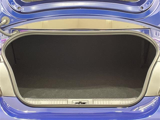 ＢＲＺ Ｒ　アイサイト☆フローティングディスプレイオーディオ　ＢＴ／ＵＳＢ　デジタルインナーミラー　レーダークルーズコントロール　ＬＥＤヘッドライト　シートヒーター　純正１７インチアルミホイール（29枚目）