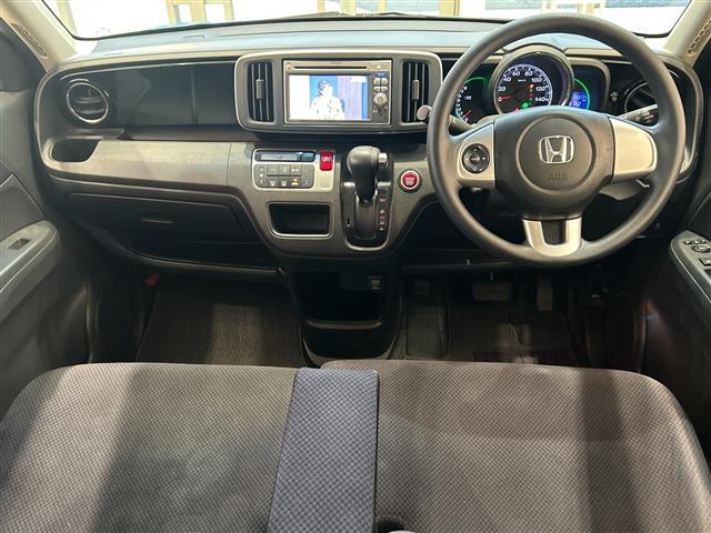 N-ONE G・Lパッケージ 純正ナビ ワンセグTV バックカメラ HIDオートライト ステアリングスイッチ ECON 横滑り防止 プッシュスタート 禁煙車(2枚目)