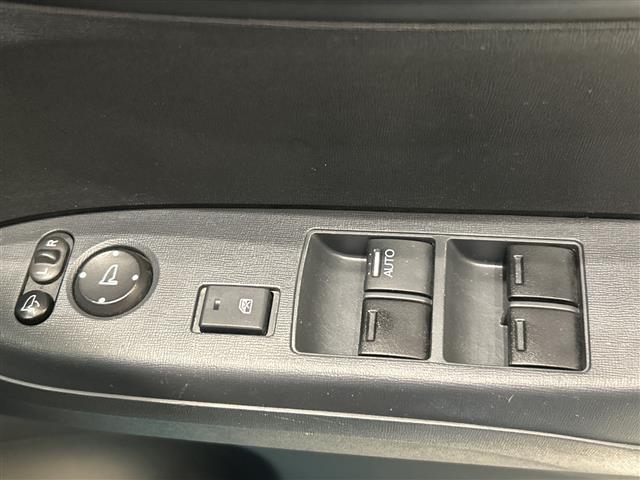 N-ONE G・Lパッケージ 純正ナビ ワンセグTV バックカメラ HIDオートライト ステアリングスイッチ ECON 横滑り防止 プッシュスタート 禁煙車(16枚目)