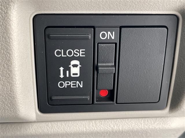 N-BOX ベースグレード ホンダセンシング 純正8インチメモリナビ バックカメラ 片側パワースライドドア レーダークルーズコントロール LEDオートライト シートヒーター 電子パーキング ステアリングスイッチ 純正ETC 禁煙(8枚目)