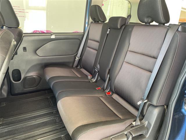 セレナ ハイウェイスター エマージェンシーブレーキ プロパイロット 純正フリップダウンモニター 純正9インチメモリナビ アラウンドビューモニター 両側パワースライドドア LED 純正16インチアルミ 電子パーキング 純正ETC(14枚目)