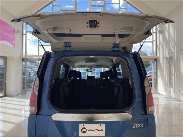 セレナ ハイウェイスター エマージェンシーブレーキ プロパイロット 純正フリップダウンモニター 純正9インチメモリナビ アラウンドビューモニター 両側パワースライドドア LED 純正16インチアルミ 電子パーキング 純正ETC(32枚目)