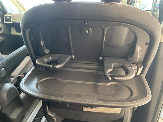 セレナ ハイウェイスター エマージェンシーブレーキ プロパイロット 純正フリップダウンモニター 純正9インチメモリナビ アラウンドビューモニター 両側パワースライドドア LED 純正16インチアルミ 電子パーキング 純正ETC(33枚目)