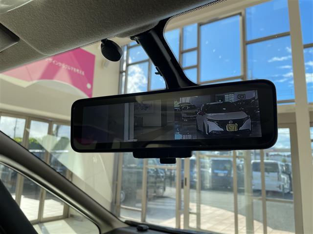 セレナ ハイウェイスター エマージェンシーブレーキ プロパイロット 純正フリップダウンモニター 純正9インチメモリナビ アラウンドビューモニター 両側パワースライドドア LED 純正16インチアルミ 電子パーキング 純正ETC(40枚目)