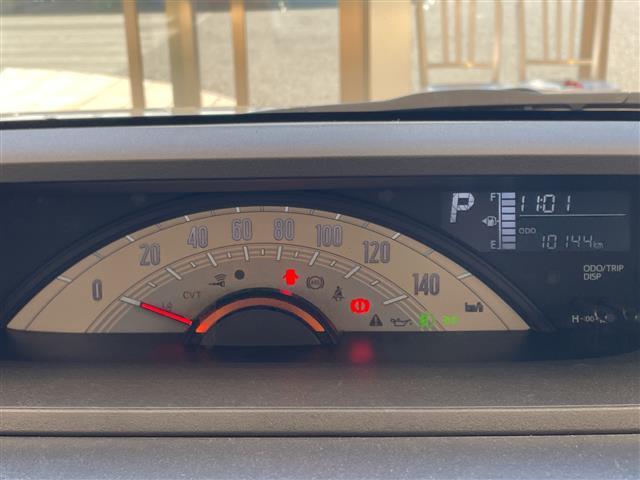 ムーヴキャンバス Ｘメイクアップリミテッド　ＳＡＩＩＩ　スマートアシスト　純正メモリナビ（ＣＤ／ＤＶＤ／ＢＴ／フルセグ）　全方位カメラ　両側パワースライドドア　ステアリングスイッチ　アイドリングストップ（3枚目）