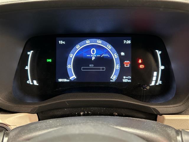 シエンタ Ｚ　純正フリップダウンモニター　純正ナビ　パノラミックビューモニター　両側パワースライドドア　レーダークルーズコントロール　ＬＥＤ　シートヒーター　ステアリングヒーター　ブラインドスポットモニター　ＥＴＣ（3枚目）