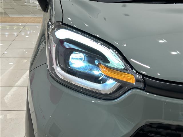 シエンタ Ｚ　純正フリップダウンモニター　純正ナビ　パノラミックビューモニター　両側パワースライドドア　レーダークルーズコントロール　ＬＥＤ　シートヒーター　ステアリングヒーター　ブラインドスポットモニター　ＥＴＣ（15枚目）