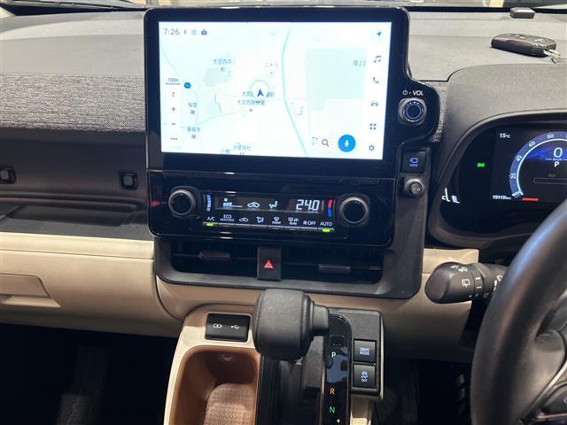 シエンタ Ｚ　純正フリップダウンモニター　純正ナビ　パノラミックビューモニター　両側パワースライドドア　レーダークルーズコントロール　ＬＥＤ　シートヒーター　ステアリングヒーター　ブラインドスポットモニター　ＥＴＣ（27枚目）