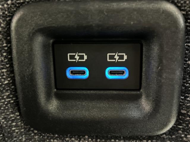 シエンタ Ｚ　純正フリップダウンモニター　純正ナビ　パノラミックビューモニター　両側パワースライドドア　レーダークルーズコントロール　ＬＥＤ　シートヒーター　ステアリングヒーター　ブラインドスポットモニター　ＥＴＣ（40枚目）