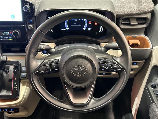 シエンタ Ｚ　純正フリップダウンモニター　純正ナビ　パノラミックビューモニター　両側パワースライドドア　レーダークルーズコントロール　ＬＥＤ　シートヒーター　ステアリングヒーター　ブラインドスポットモニター　ＥＴＣ（42枚目）