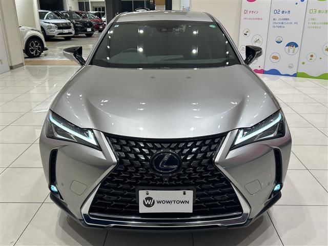 ＵＸ ＵＸ２５０ｈ　バージョンＣ　衝突軽減ブレーキ　純正ナビ　全方位　レーダークルーズコントロール　ＬＥＤ　ハーフレザーシート　シートヒーター　純正１７インチアルミ　ブラインドスポットモニター　ステアリングヒーター　ＥＴＣ２．０　禁煙（18枚目）