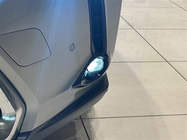 ＵＸ ＵＸ２５０ｈ　バージョンＣ　衝突軽減ブレーキ　純正ナビ　全方位　レーダークルーズコントロール　ＬＥＤ　ハーフレザーシート　シートヒーター　純正１７インチアルミ　ブラインドスポットモニター　ステアリングヒーター　ＥＴＣ２．０　禁煙（25枚目）