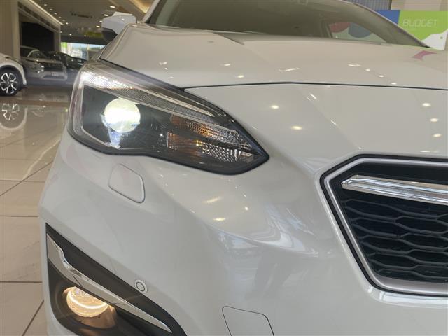 インプレッサＧ４ ２．０ｉ－Ｓアイサイト　アイサイト　純正ナビ　フルセグＴＶ　バックカメラ　レーダークルーズコントロール　ＬＥＤ　パワーシート　純正１８インチＡＷ　パドルシフト　ステアリングスイッチ　Ｐスタート　ＥＴＣ　禁煙車（16枚目）