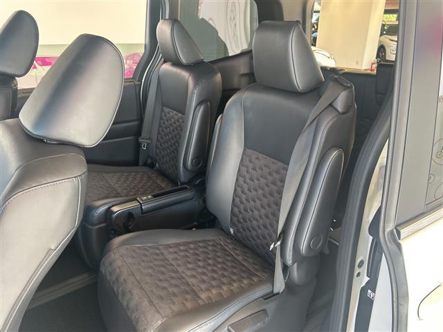 ヴォクシー Ｓ－Ｚ　セーフティセンス　純正１０．５インチナビ　ＣＤ／ＢＴ／ＵＳＢ／ＨＤＭＩ／フルセグ　バックカメラ　フリップダウンモニター　両側電動スライドドア　パワーバックドア　レーダークルーズ（14枚目）