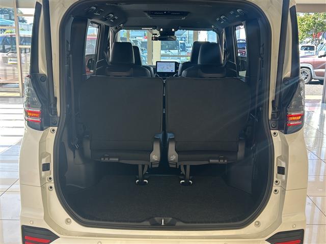 ヴォクシー Ｓ－Ｚ　セーフティセンス　純正１０．５インチナビ　ＣＤ／ＢＴ／ＵＳＢ／ＨＤＭＩ／フルセグ　バックカメラ　フリップダウンモニター　両側電動スライドドア　パワーバックドア　レーダークルーズ（30枚目）