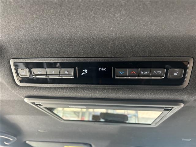 ヴォクシー Ｓ－Ｚ　セーフティセンス　純正１０．５インチナビ　ＣＤ／ＢＴ／ＵＳＢ／ＨＤＭＩ／フルセグ　バックカメラ　フリップダウンモニター　両側電動スライドドア　パワーバックドア　レーダークルーズ（38枚目）