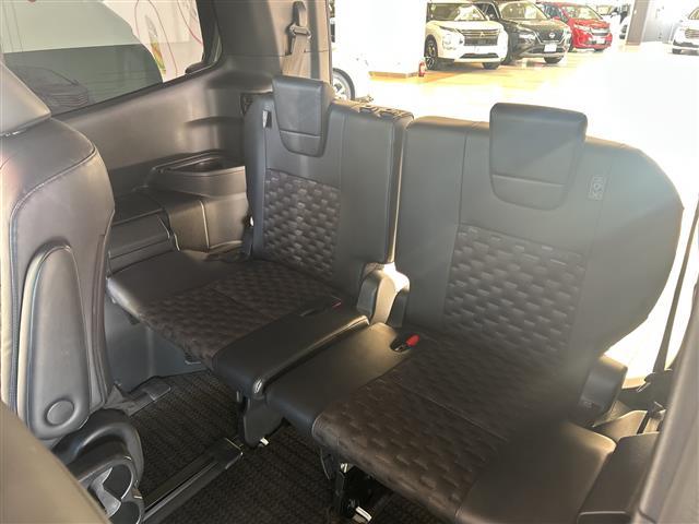 ヴォクシー Ｓ－Ｚ　セーフティセンス　純正１０．５インチナビ　ＣＤ／ＢＴ／ＵＳＢ／ＨＤＭＩ／フルセグ　バックカメラ　フリップダウンモニター　両側電動スライドドア　パワーバックドア　レーダークルーズ（41枚目）