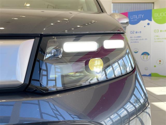 フリード e:HEVクロスター ホンダセンシング 純正9インチメモリーナビ BT/USB/フルセグ/アップルカープレイ バックカメラ 両側電動スライドドア レーダークルーズコントロール レーンキープアシスト LED(24枚目)