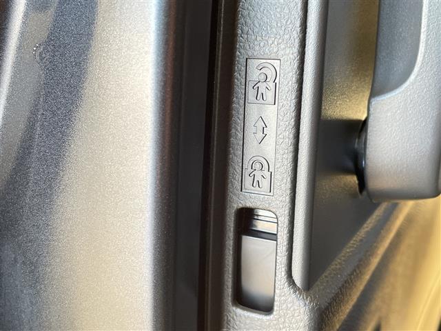 フリード e:HEVクロスター ホンダセンシング 純正9インチメモリーナビ BT/USB/フルセグ/アップルカープレイ バックカメラ 両側電動スライドドア レーダークルーズコントロール レーンキープアシスト LED(41枚目)