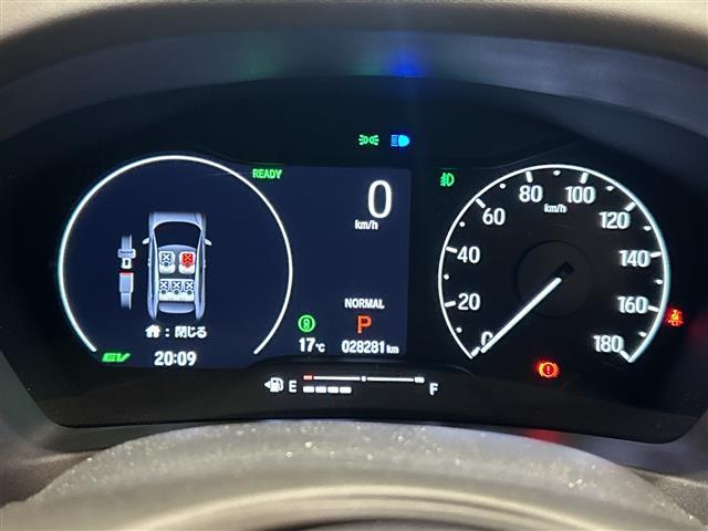 ヴェゼル ｅ：ＨＥＶ　Ｚ　ホンダセンシング　純正ナビ　バックカメラ　パワーバックドア　レーダークルーズコントロール　ＬＥＤ　ハーフレザーシート　シートヒーター　純正アルミ　ブラインドスポットモニター　ワイヤレス充電　純正ＥＴＣ（3枚目）