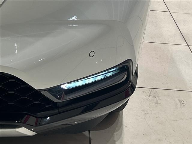 ヴェゼル ｅ：ＨＥＶ　Ｚ　ホンダセンシング　純正ナビ　バックカメラ　パワーバックドア　レーダークルーズコントロール　ＬＥＤ　ハーフレザーシート　シートヒーター　純正アルミ　ブラインドスポットモニター　ワイヤレス充電　純正ＥＴＣ（25枚目）