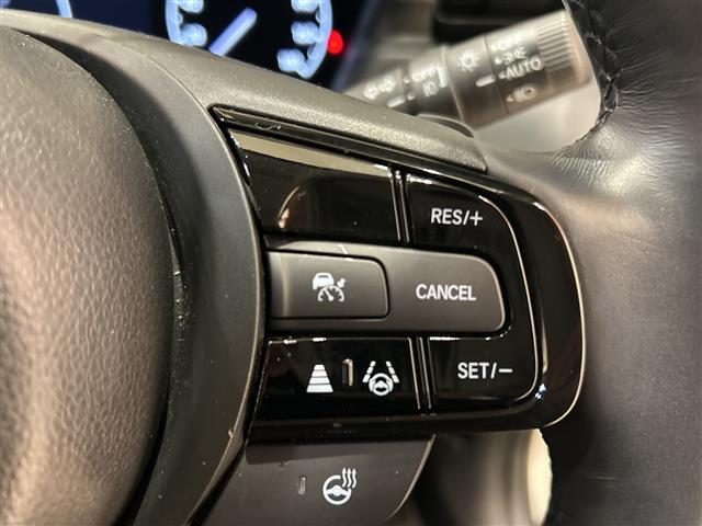 ヴェゼル ｅ：ＨＥＶ　Ｚ　ホンダセンシング　純正ナビ　バックカメラ　パワーバックドア　レーダークルーズコントロール　ＬＥＤ　ハーフレザーシート　シートヒーター　純正アルミ　ブラインドスポットモニター　ワイヤレス充電　純正ＥＴＣ（40枚目）