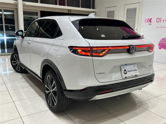 ヴェゼル ｅ：ＨＥＶ　Ｚ　ホンダセンシング　純正ナビ　バックカメラ　パワーバックドア　レーダークルーズコントロール　ＬＥＤ　ハーフレザーシート　シートヒーター　純正アルミ　ブラインドスポットモニター　ワイヤレス充電　純正ＥＴＣ（43枚目）