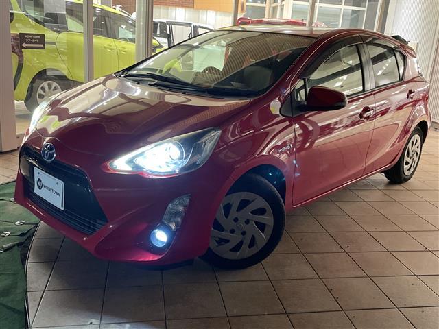 アクア Ｓ　トヨタセーフティーセンス　純正メモリナビ（ＣＤ／ＢＴ／フルセグ）　バックカメラ　ＨＩＤオートライト　シートヒーター　ステアリングスイッチ（18枚目）