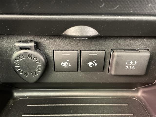 ロッキー プレミアムG HEV スマートアシスト 全方位モニター用カメラ レーダークルーズコントロール LEDオートライト ハーフレザー シートヒーター コーナーセンサー ステアリングスイッチ(3枚目)